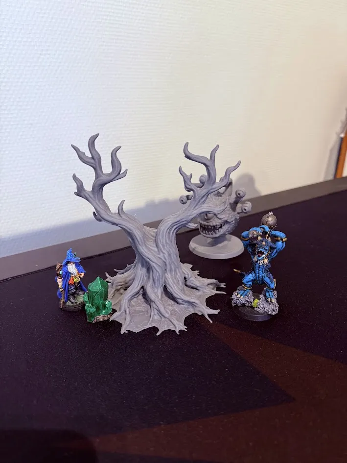 Dead Twisted Tree - scatter terrain