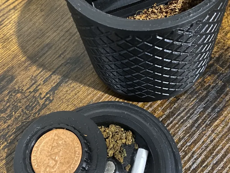 Pot à Tabac tout en un avec Rouleuse et compartiment Filtres