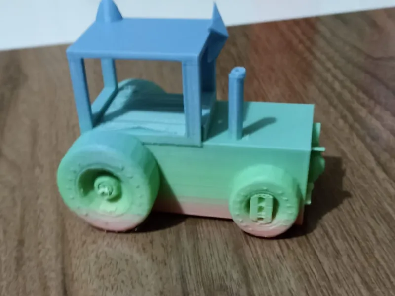 Traktör: Minik Çiftçinin Macera Aracı   (Tractor)