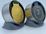Stand for the "Creality Cloud Annual Designer Award 2024" Medal-1