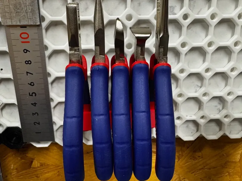 Support Pince electronique Workpro