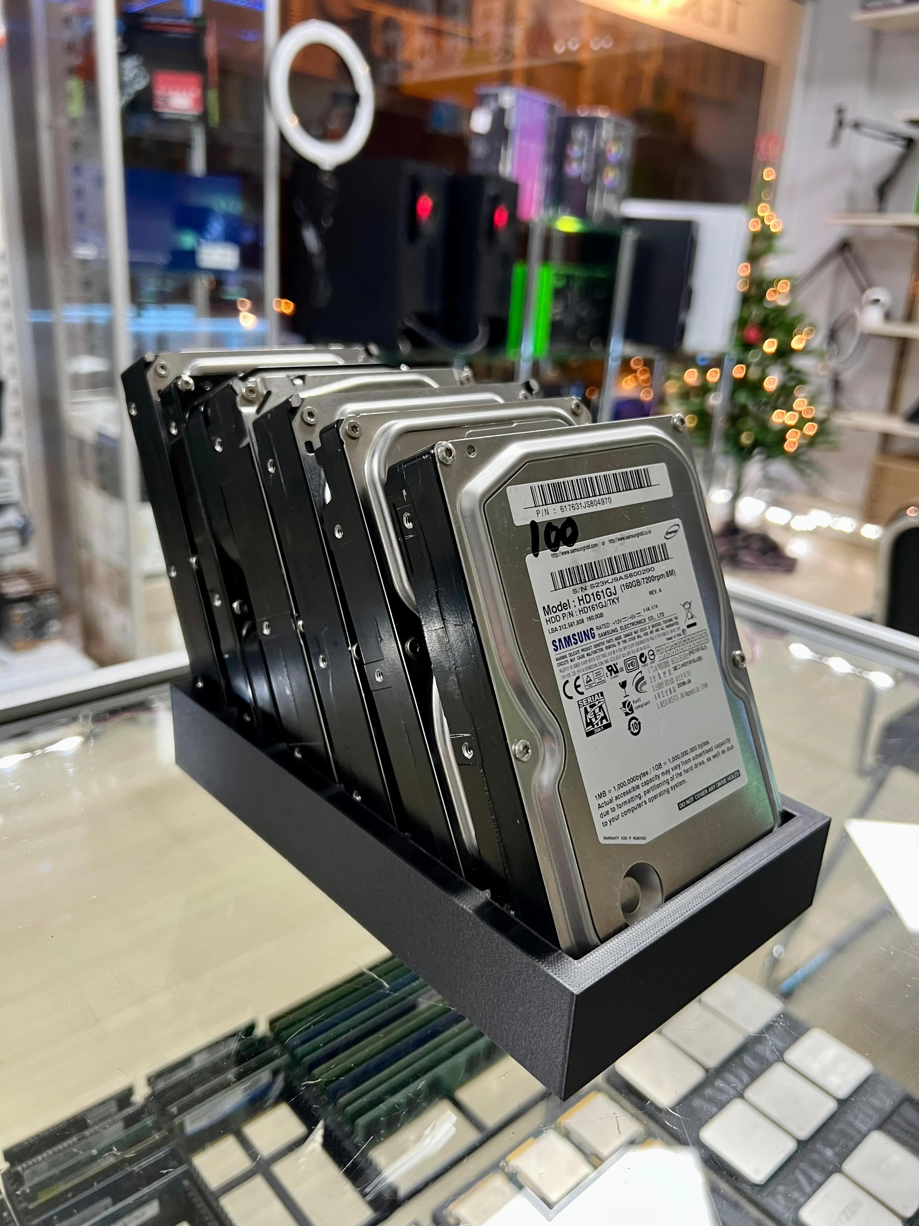 3.5 inch hdd stand holder storage box
