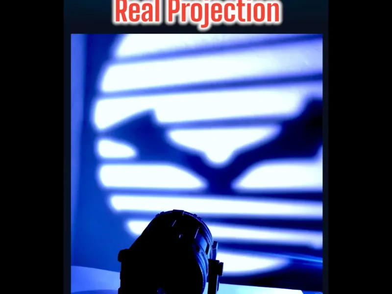 Batman Bat Signal  (Real Projection)