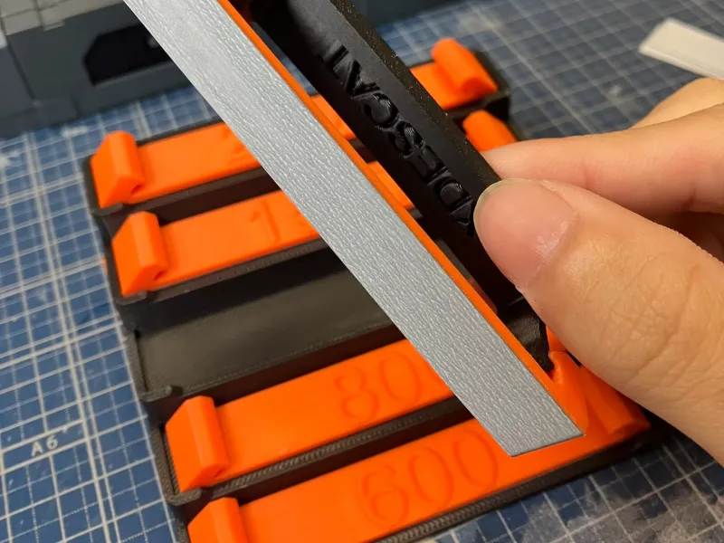 MRC Quick-Release Sanding Board