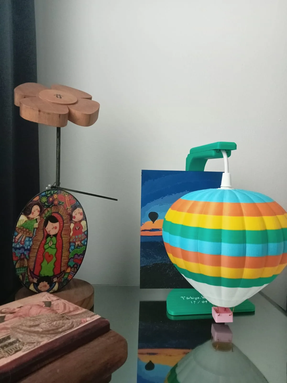 Aerostatic Globe - Balloon Lamp