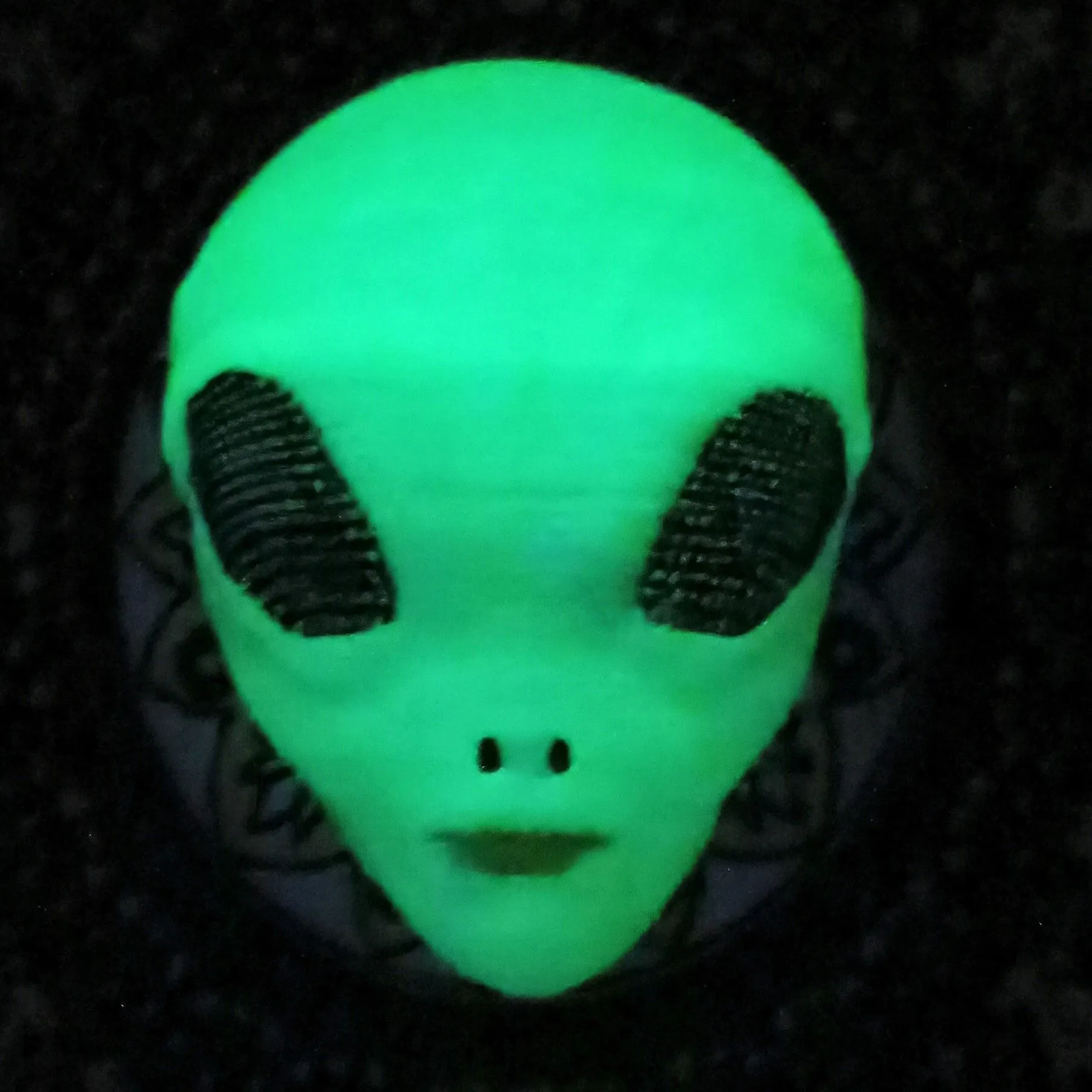 Alien mask for Halloween, fun and wall art-1