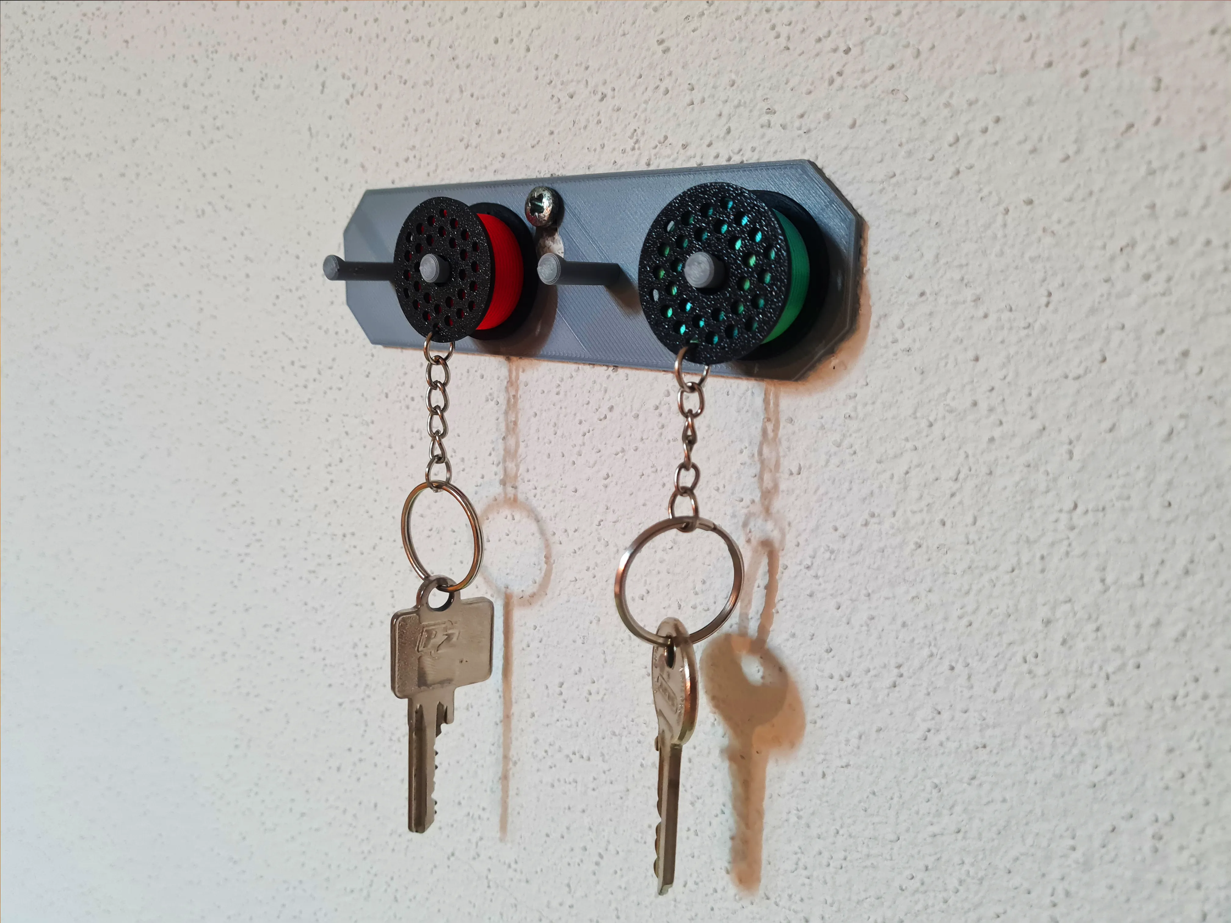 Filament spool keychain (with wall mount/holder)