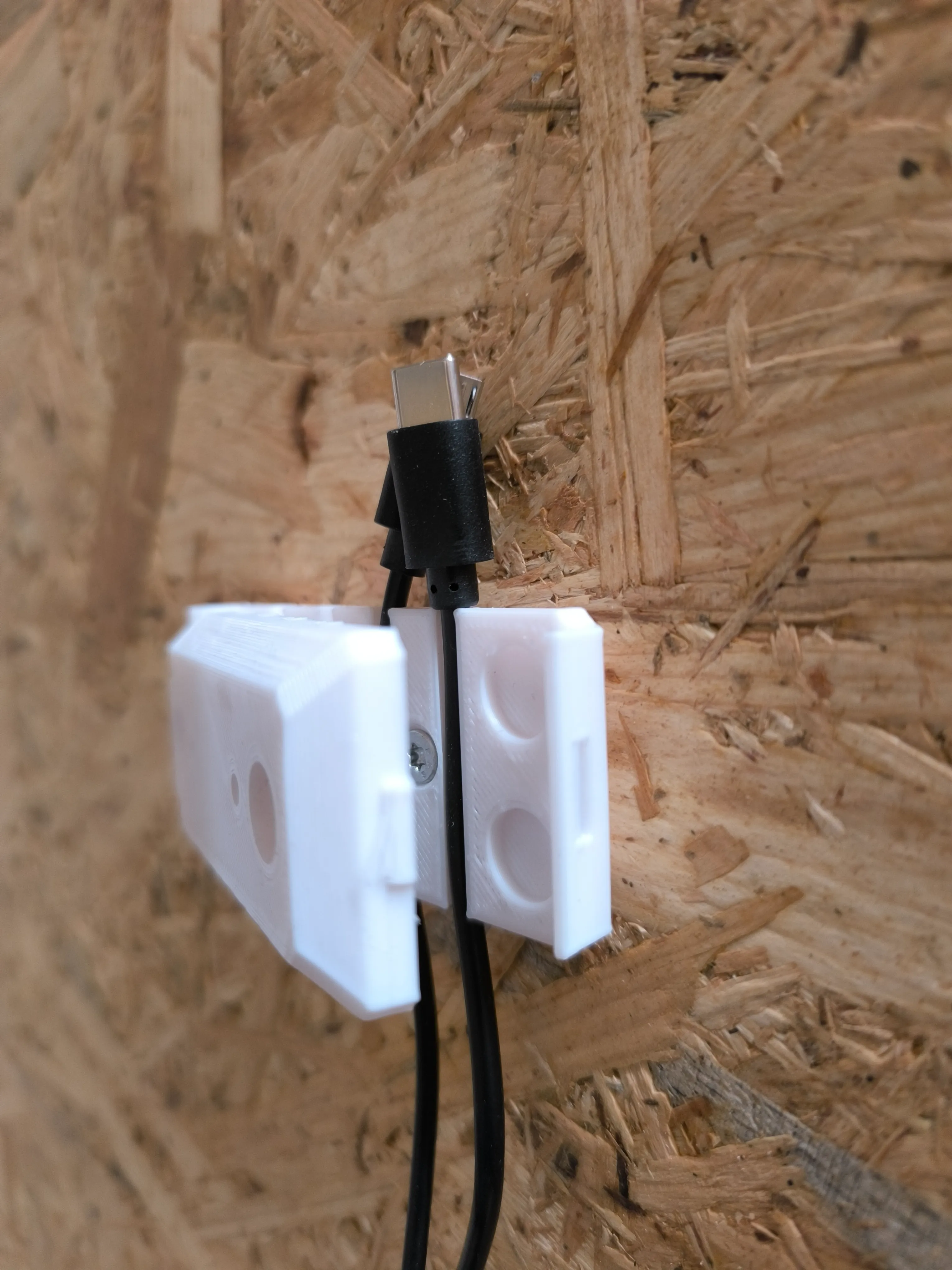 cable organizer