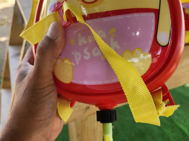 Kids water gun backpack hose attachment
