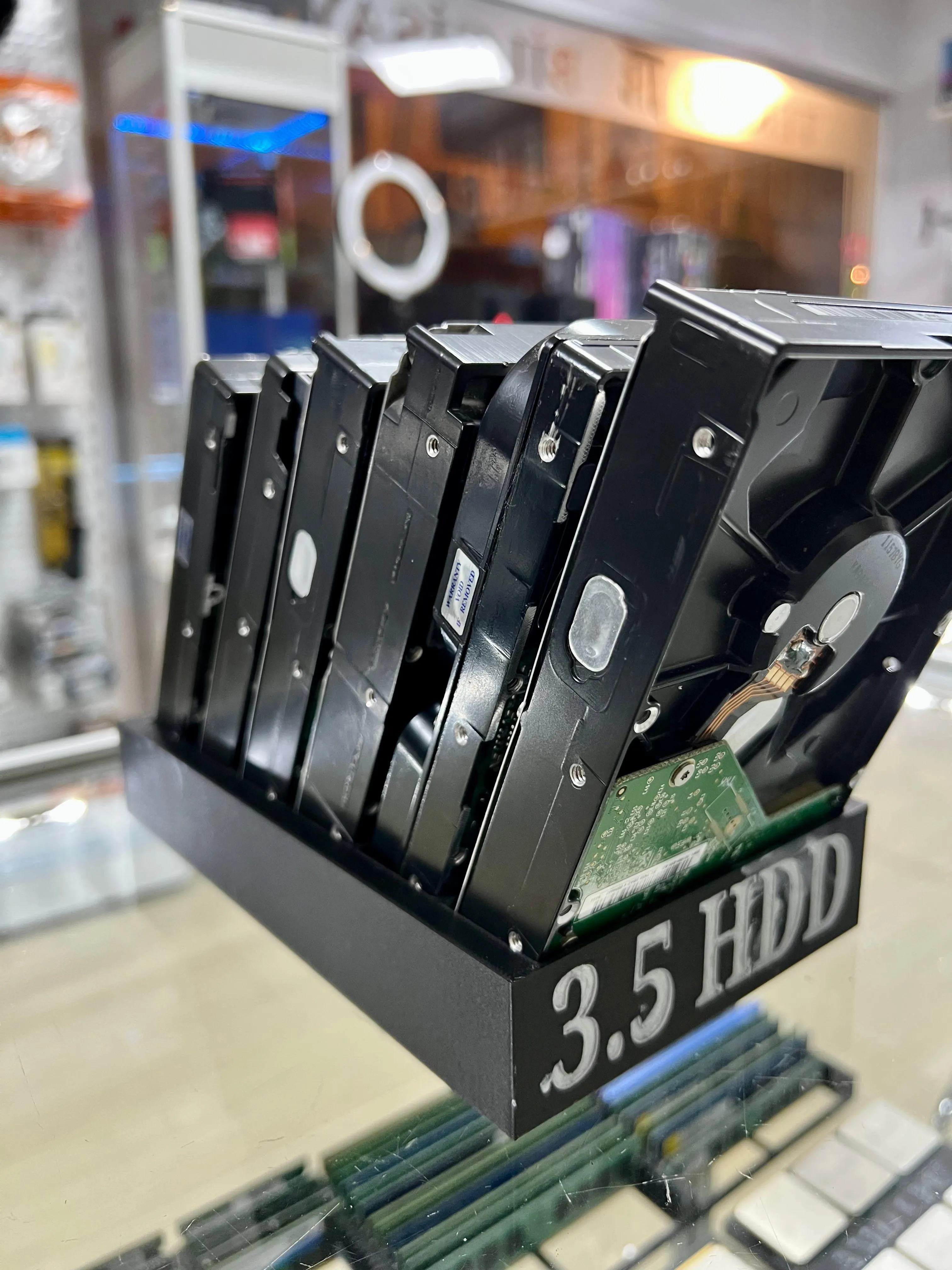 3.5 inch hdd stand holder storage box