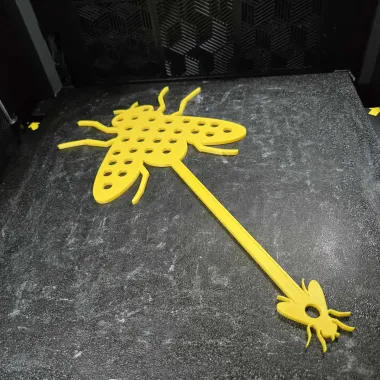 The Ultimate Fly Swatter - Summertime Picnic accessory tool-1