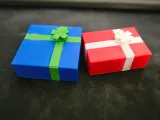 Christmas Tree + Presents-2