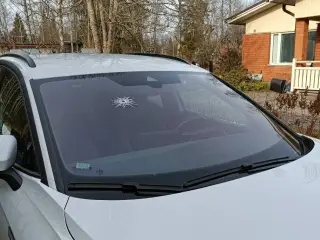 Realistic glass crack (Prank decoration)