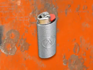 Half-Life Grip Click Bic Lighter Sleeve
