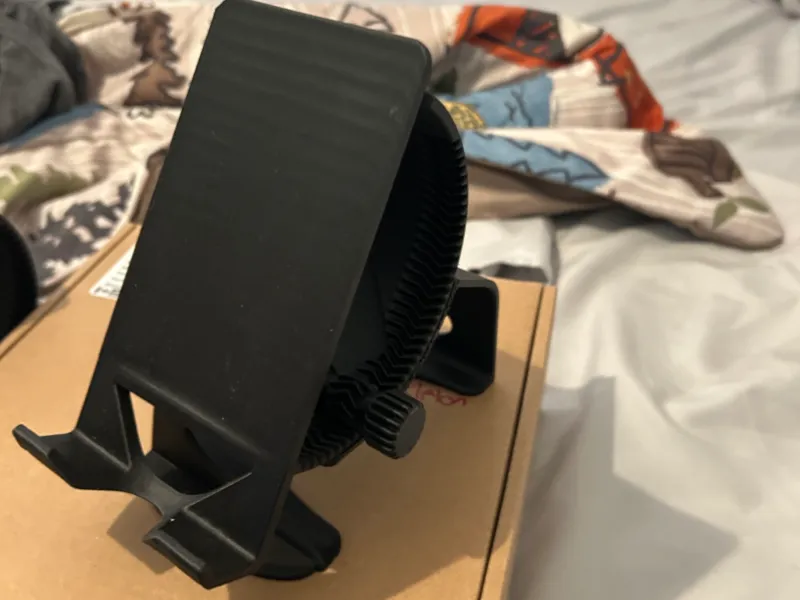 adjustable phone stand