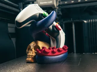 Tentacle Skull Controller Stand