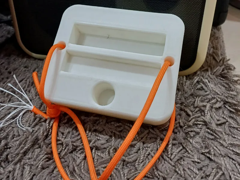 Crimp and pinch trainer