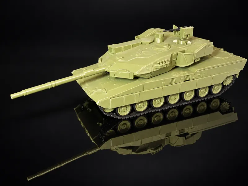 LEOPARD 2A8 1:35 GERMAN MAIN BATTLE TANK