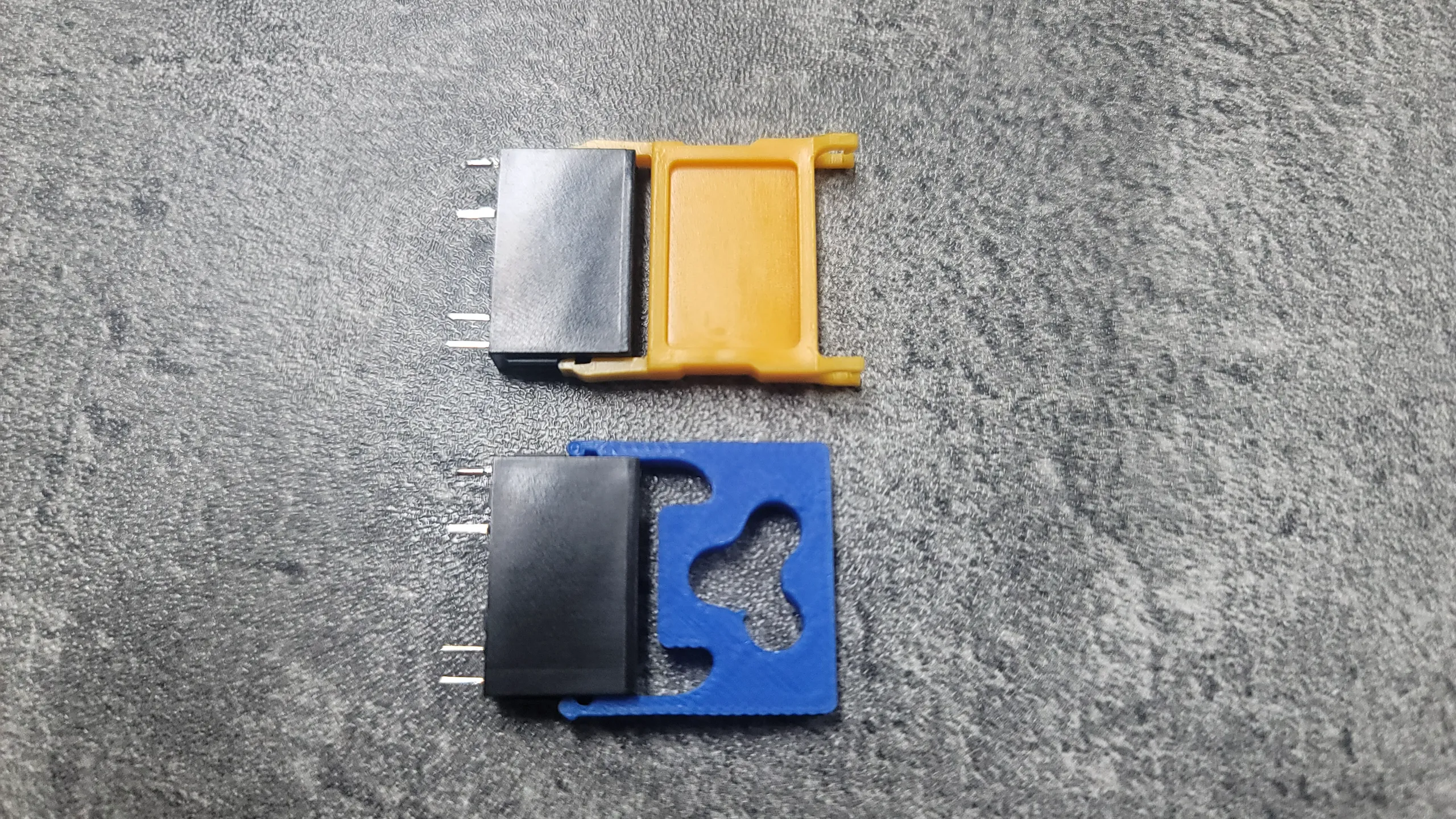 Relay puller 02.jpg