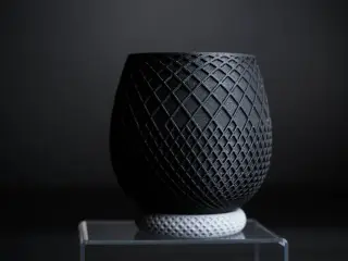 miro · planter