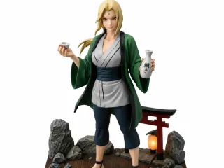 tsunade che beve sake