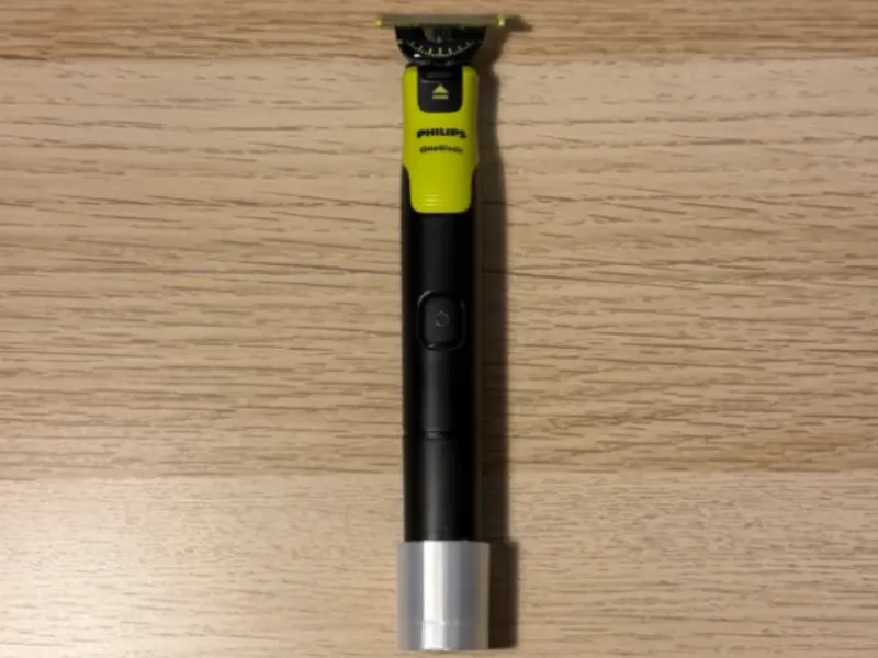 Minimalistic OneBlade 360 Stand