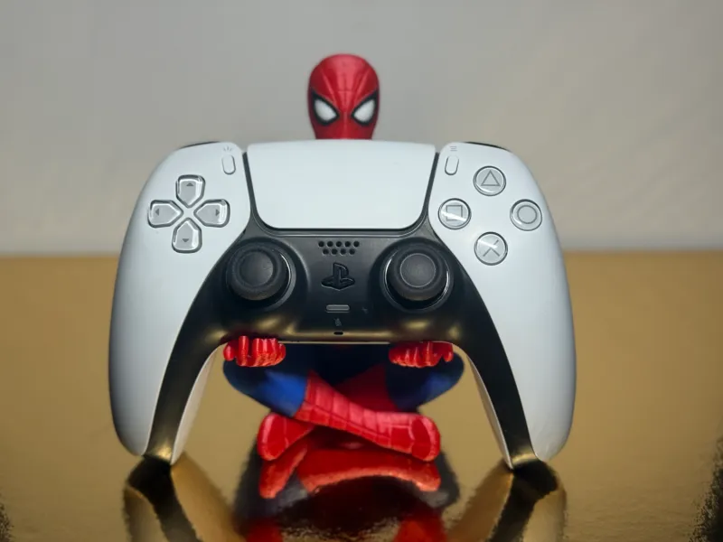 Spider-Man Desk Stand | Controller & Phone Holder
