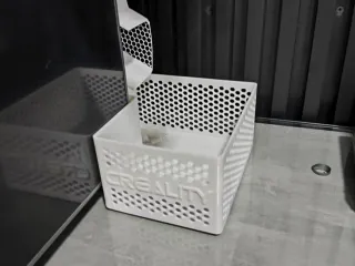 K2 - Poop Trash Bucket