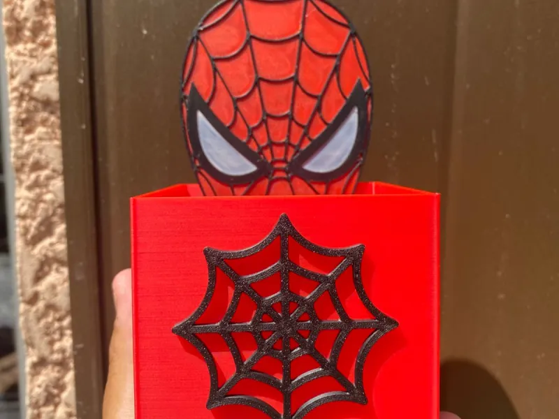 Spider-Man Überraschungsbox