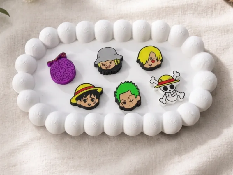 Charms one Piece