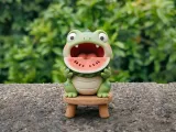 Melon-eating Lizard Ornament-0