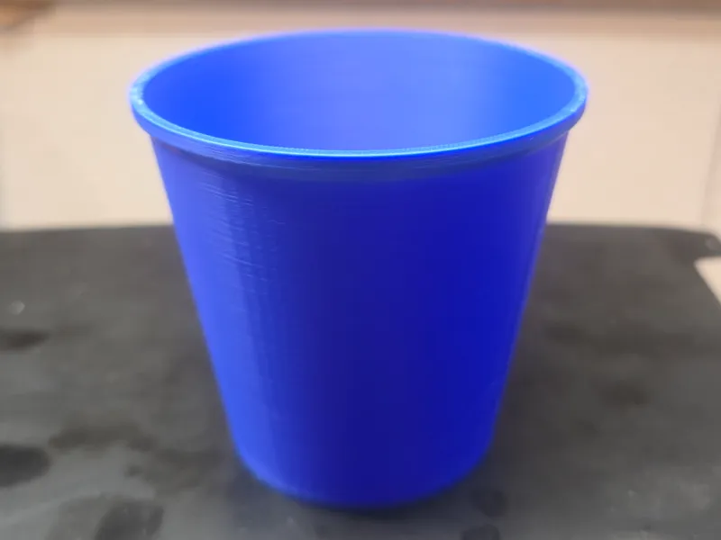 Simple Round Plant Pot
