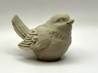 Charming Bird Figurine