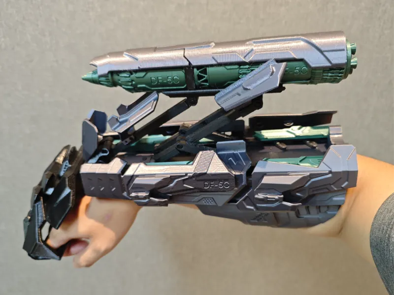 Braccio meccanico missile DF-5C versione fantascientifica