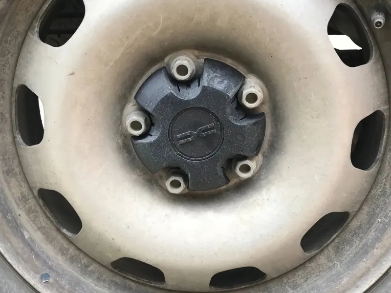 Dacia Duster Center Cap 2023