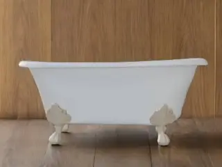 Retro Bath