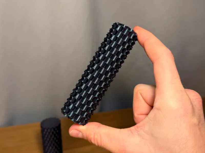 Sensorischer Fidget Roller - Genoppt