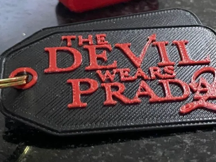 llavero the devil wears prada