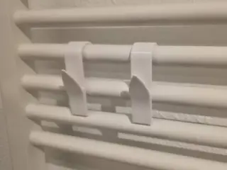 Haken für Wandheizung