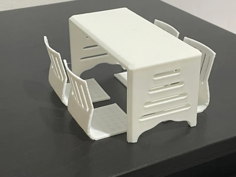 Mesa y 4 sillas japonesas