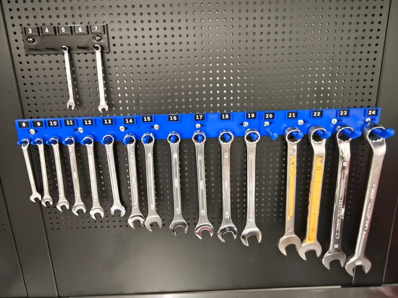 tool hanger universal 20–24 mm