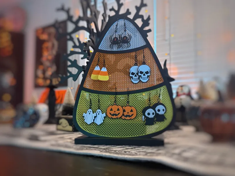 Candy Corn Earring Display – Gyroid Jewelry Holder
