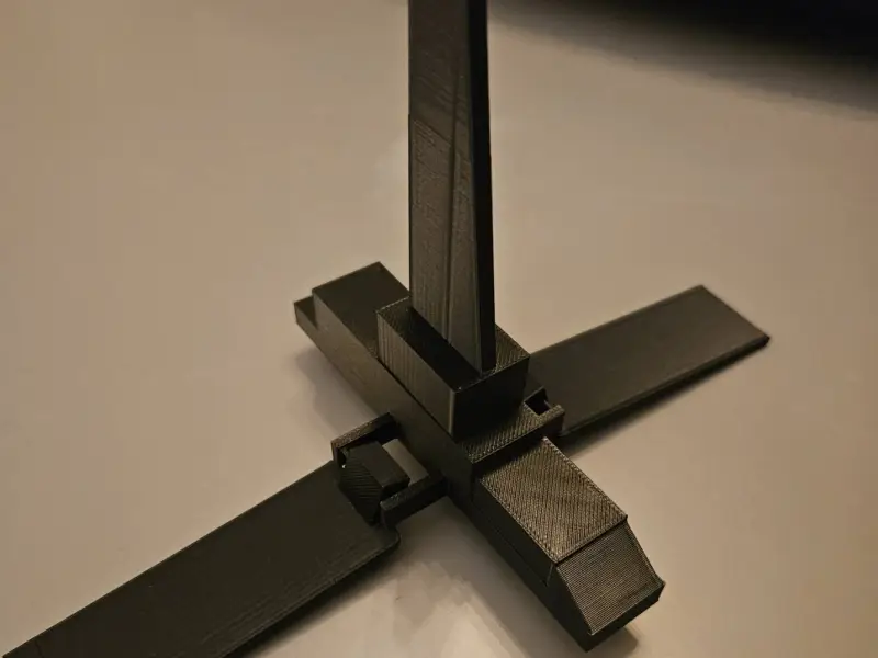 Imperial shuttle with moving wings