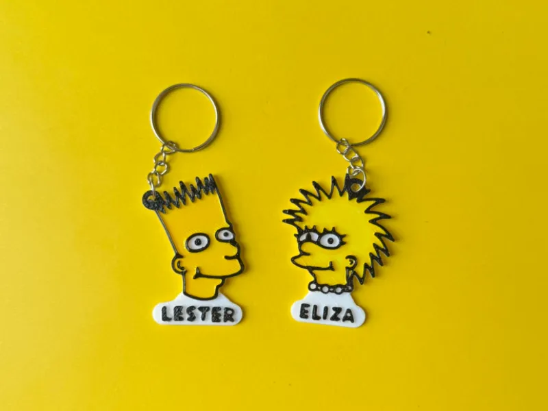 LLAVERO LESTER Y ELIZA SIMPSON BART LISA