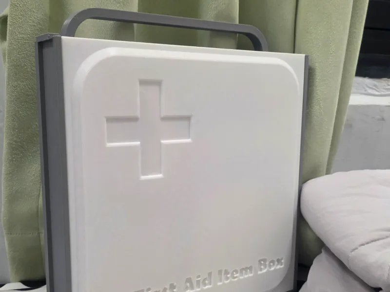 Second version first aid box