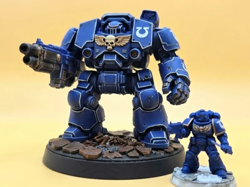 Warhammer 40k Redemptor Dreadnought Miniature