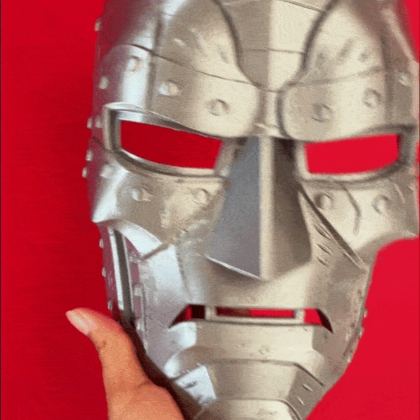 Doctor Doom Mask - Dr Doom Avengers Doomsday - Cosplay SDCC
