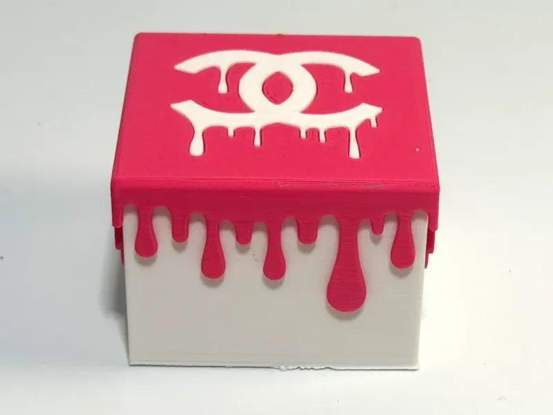 Organiseur de maquillage boîte à gouttes Chanel