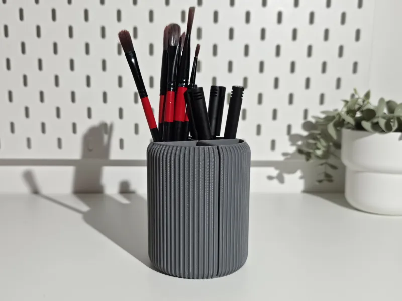 QUADRA - the 4 slot pen holder