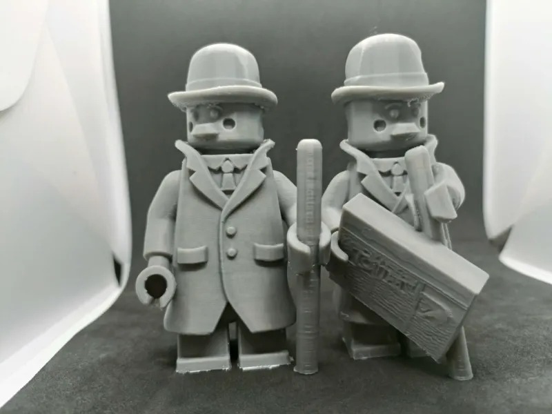 Dupond et Dupont Inspired Legos Style Statue
